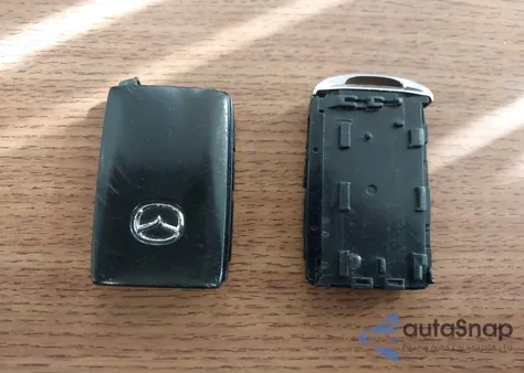 2021 Mazda Mazda3 Select z USA, uszkodzony, nr VIN JM1BPABLXM1320685